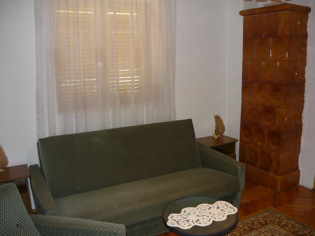 شقة Alsópáhok  في Kaman Pince الغرفة الصورة